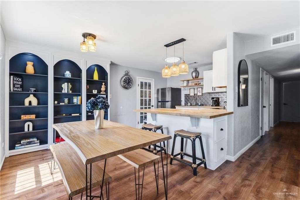 1900 La Vista Ave - Photo 5 of 18