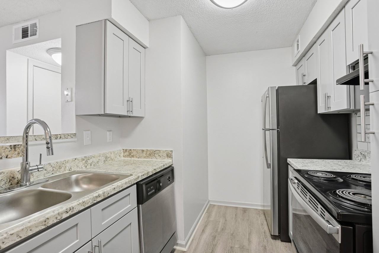 Park on Sweetwater - Photo 5 of 25