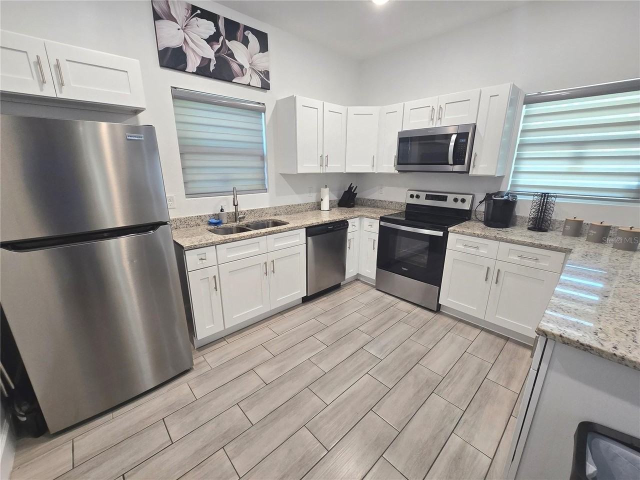 4663 Conley St - Photo 4 of 20