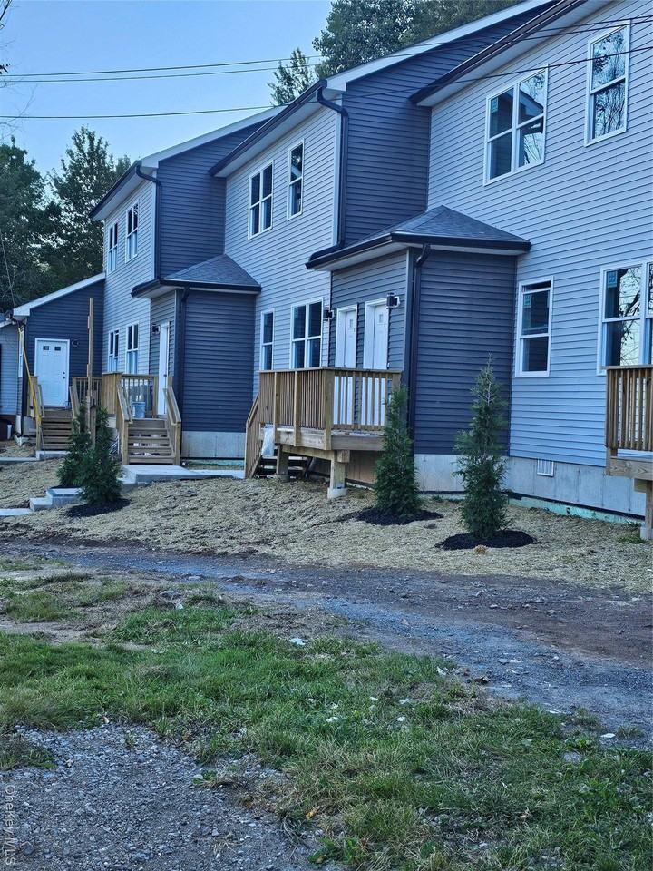 11 Orange Ln Apt 9 - Photo 5 of 7