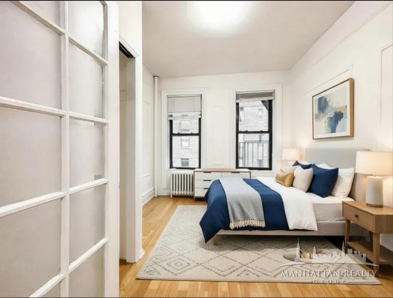 E 58th St #3E - Photo 3 of 5