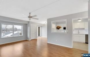 featured image of 24 Iron Forge Sq