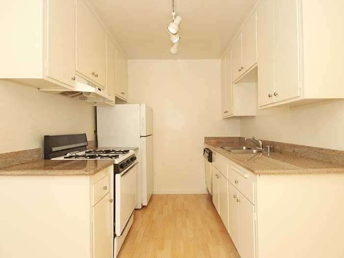 2700 Del Medio Ct #309 - Photo 4 of 8