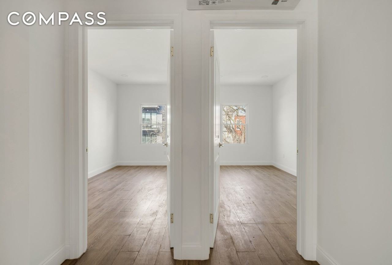 593 Van Buren St #2 - Photo 7 of 13