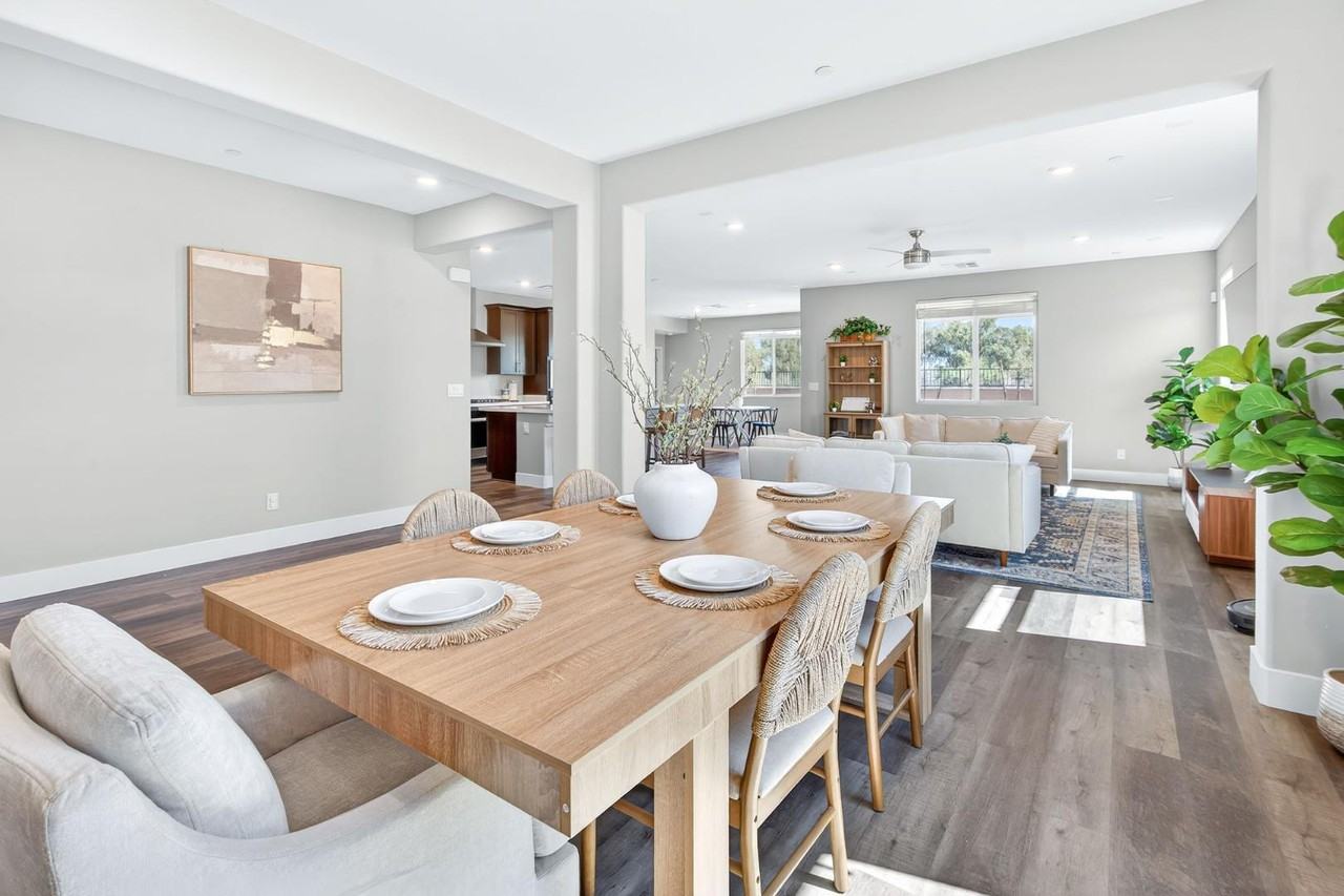 1024 Saker Falcon Dr - Photo 6 of 20