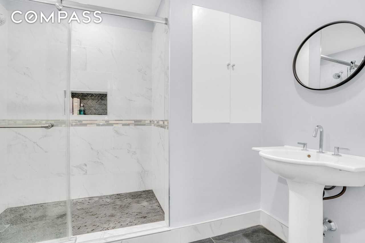 363 Greenwich St #3C - Photo 7 of 11