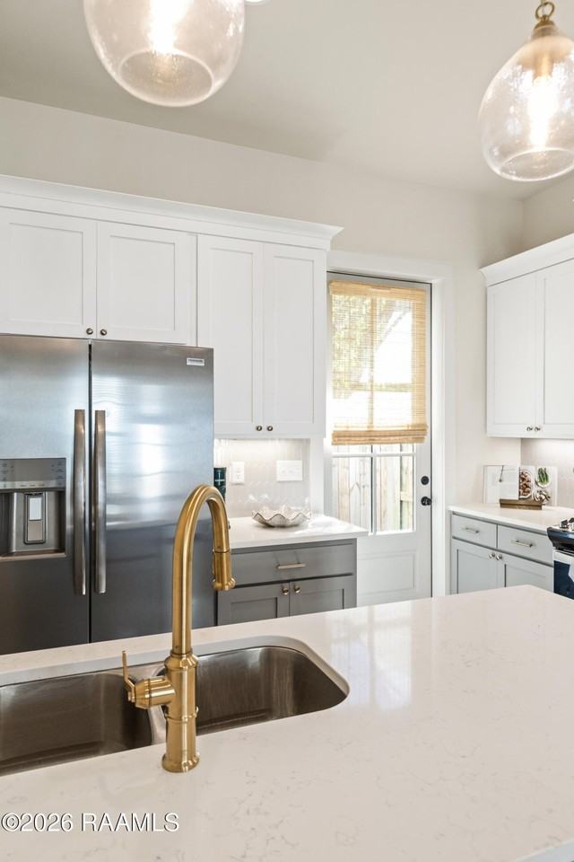 220 Steiner Rd - Photo 7 of 19