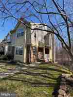 featured image of 15661 Montview Dr