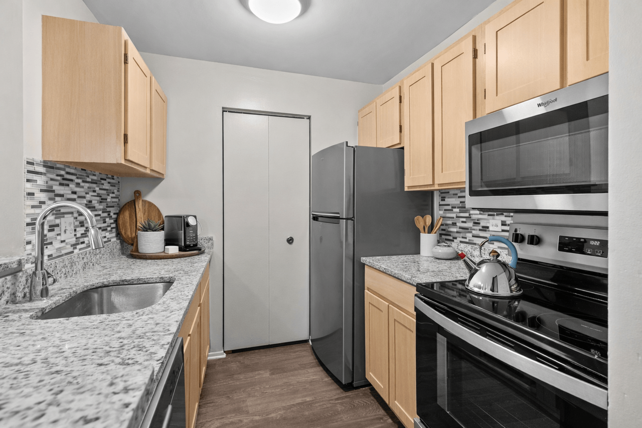 Village Club of Farmington Hills - Photo 2 of 32