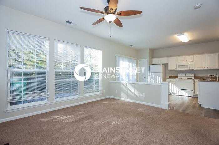 14046 Dingess Rd - Photo 5 of 17