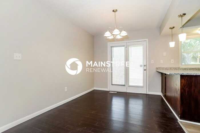 410 Nw 72nd Ter - Photo 7 of 17