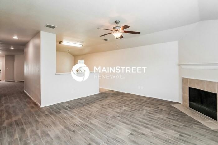 12601 Joplin Dr - Photo 4 of 15