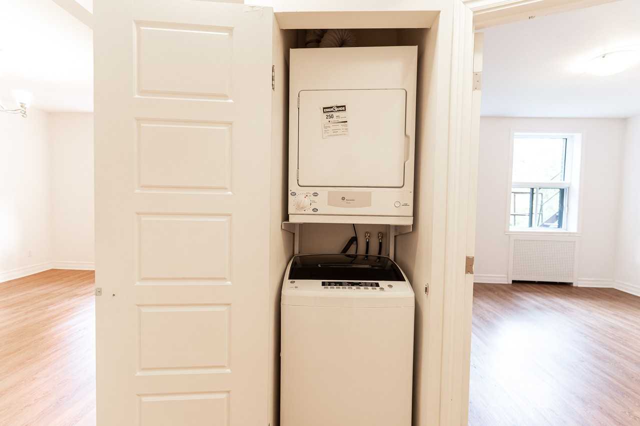 4810 Chemin Queen Mary - Photo 7 of 16