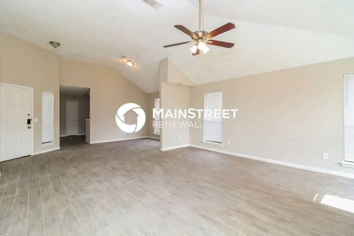 5103 Nocona Ln - Photo 4 of 16