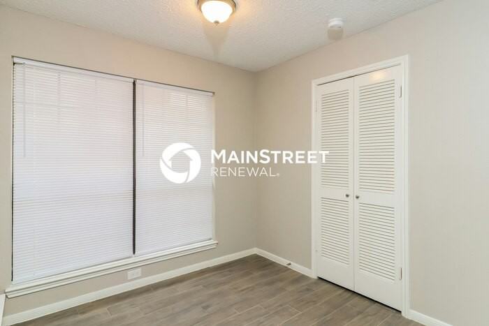 5103 Nocona Ln - Photo 6 of 16