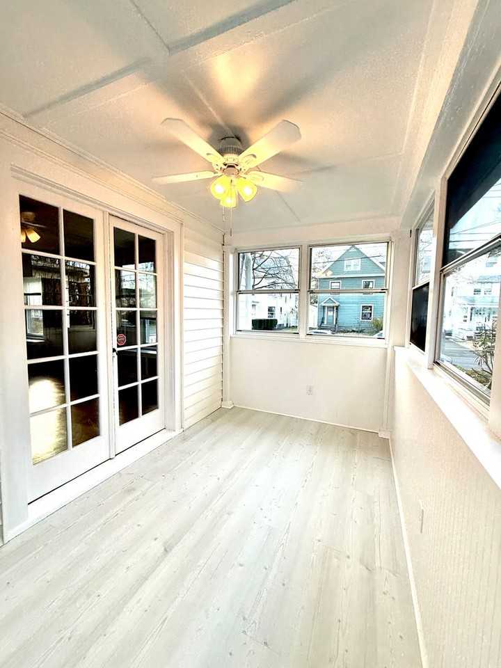 14 Janet St - Photo 6 of 41