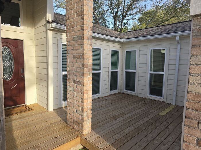 2102 Gray Falls Dr - Photo 2 of 23