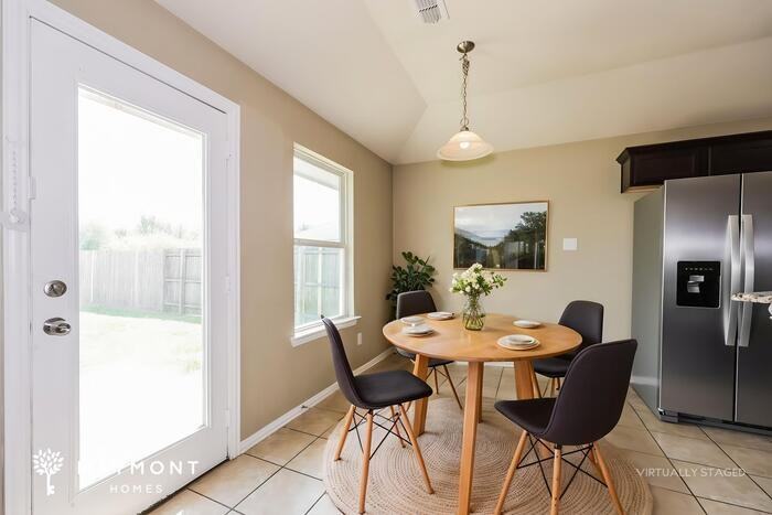 12513 Fenway Ct - Photo 7 of 17