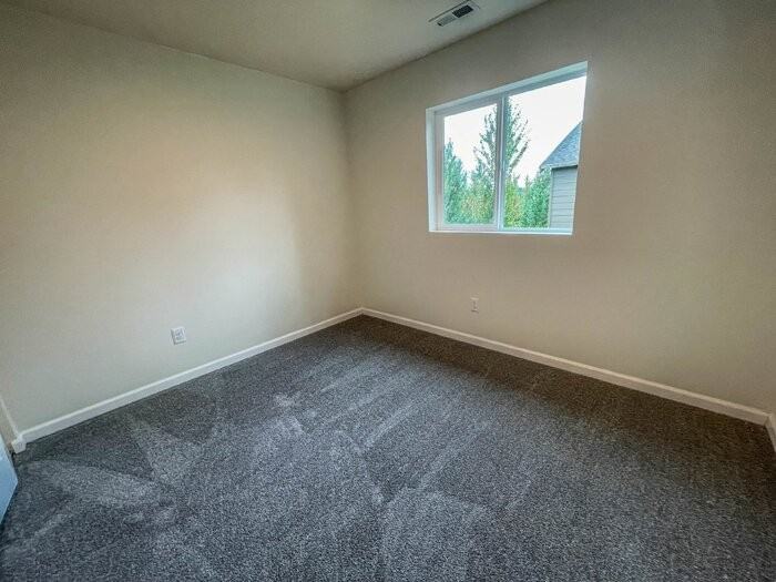 3422 176th Pl Se - Photo 6 of 28