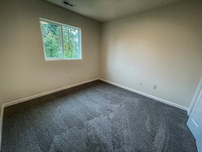 3422 176th Pl Se - Photo 7 of 28