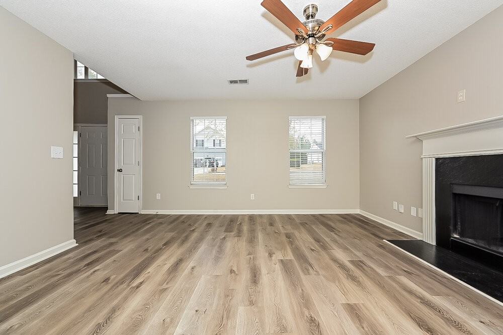 5622 Glen Ridge Bnd - Photo 5 of 17