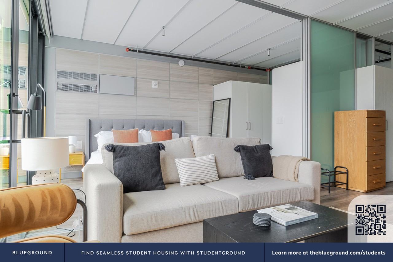 303 Battery St #762 - Photo 6 of 26