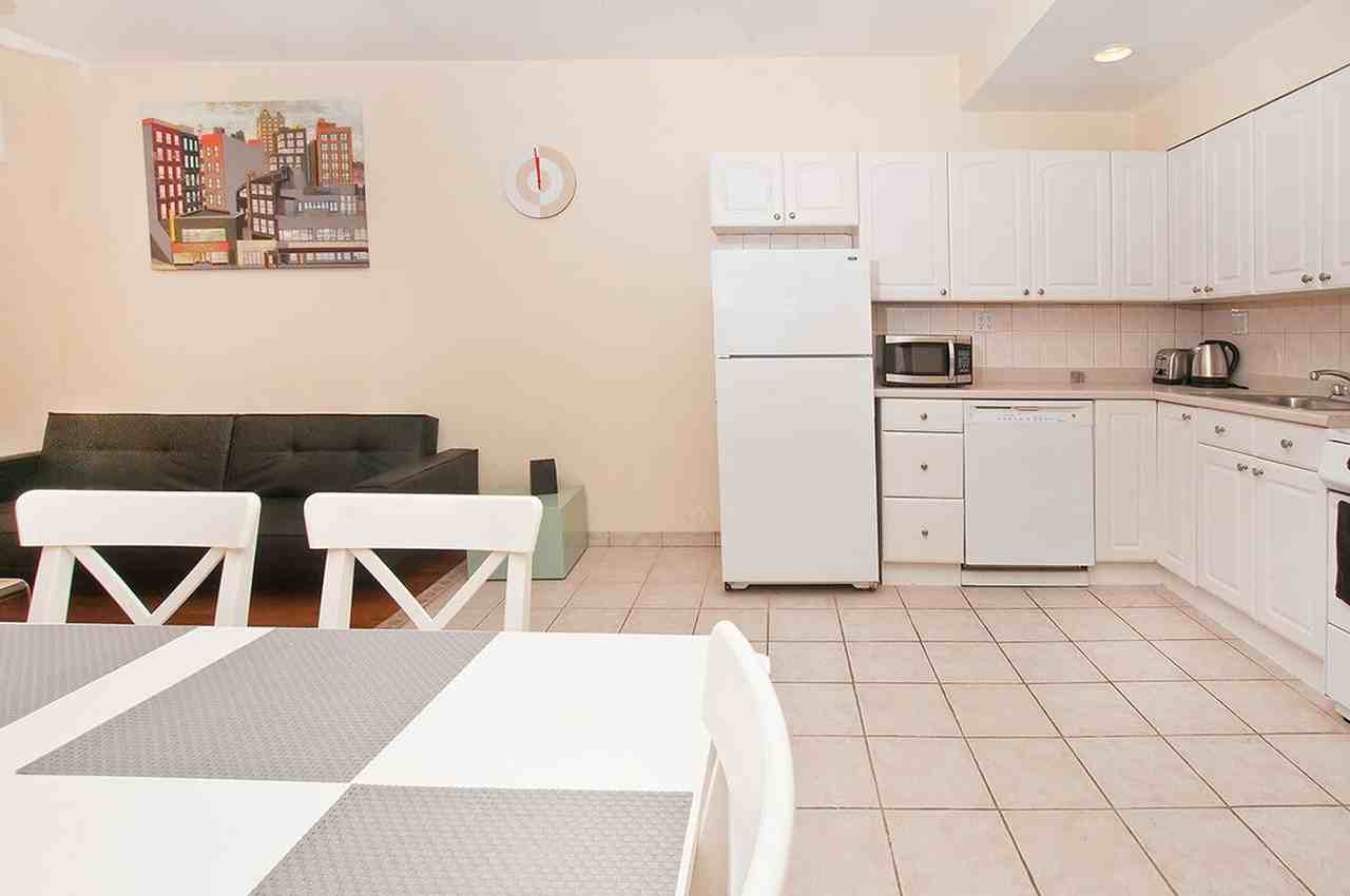236 E 80th St #1032066P - Photo 2 of 24