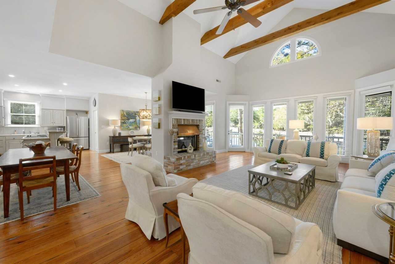 125 Brandon Way #1253412P - Photo 2 of 28