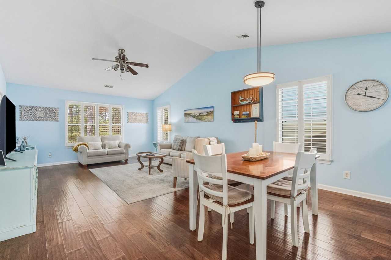 1071 Blue Stem Dr #1253409P - Photo 3 of 24