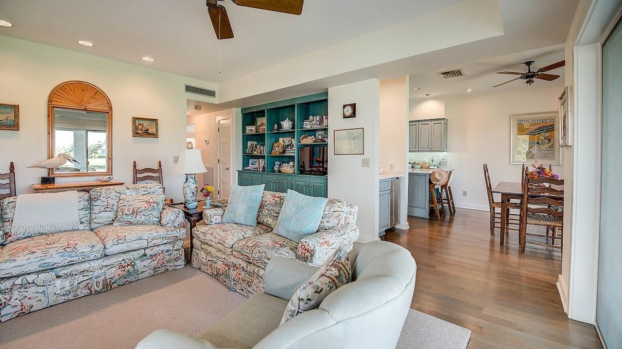 38 Leeward Ct #1253397P - Photo 5 of 33