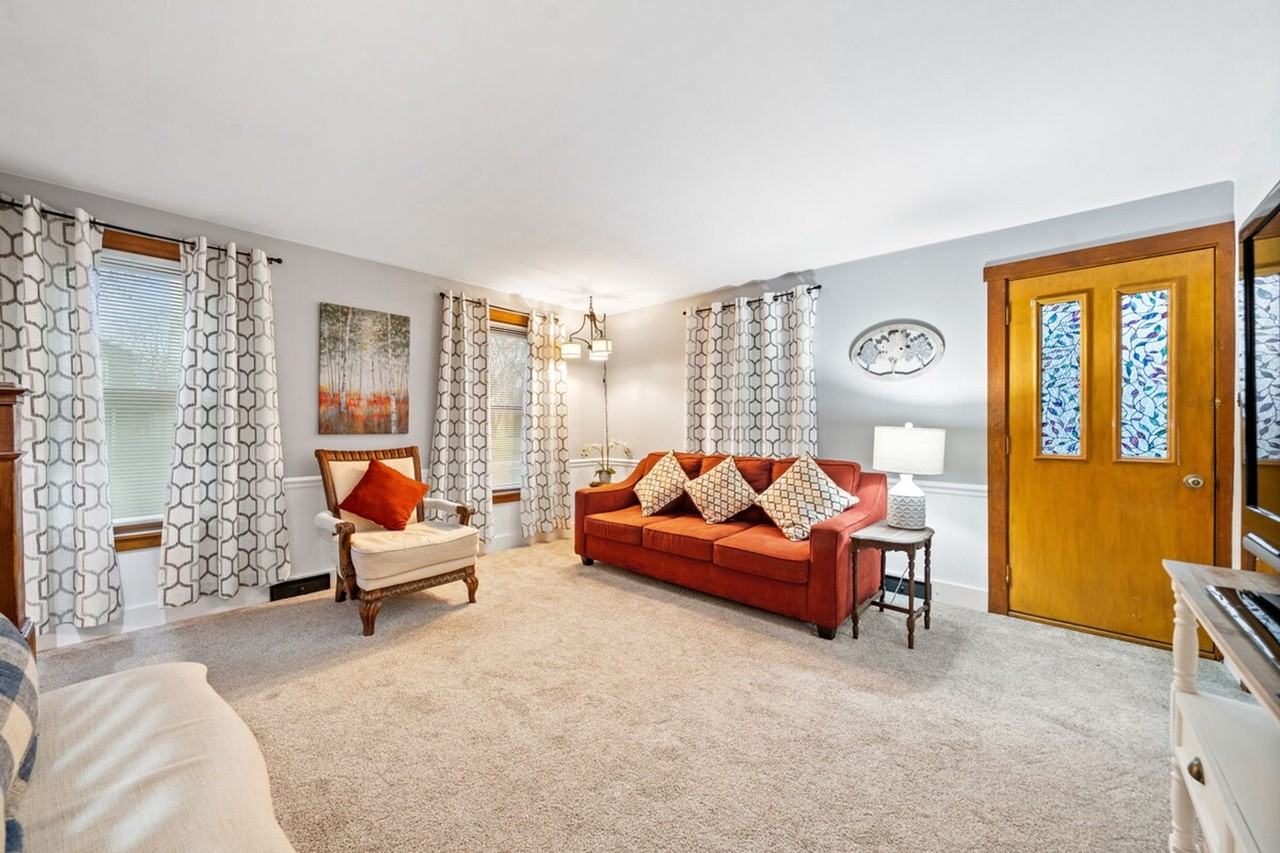 502 Liberty St #1285018P - Photo 3 of 19