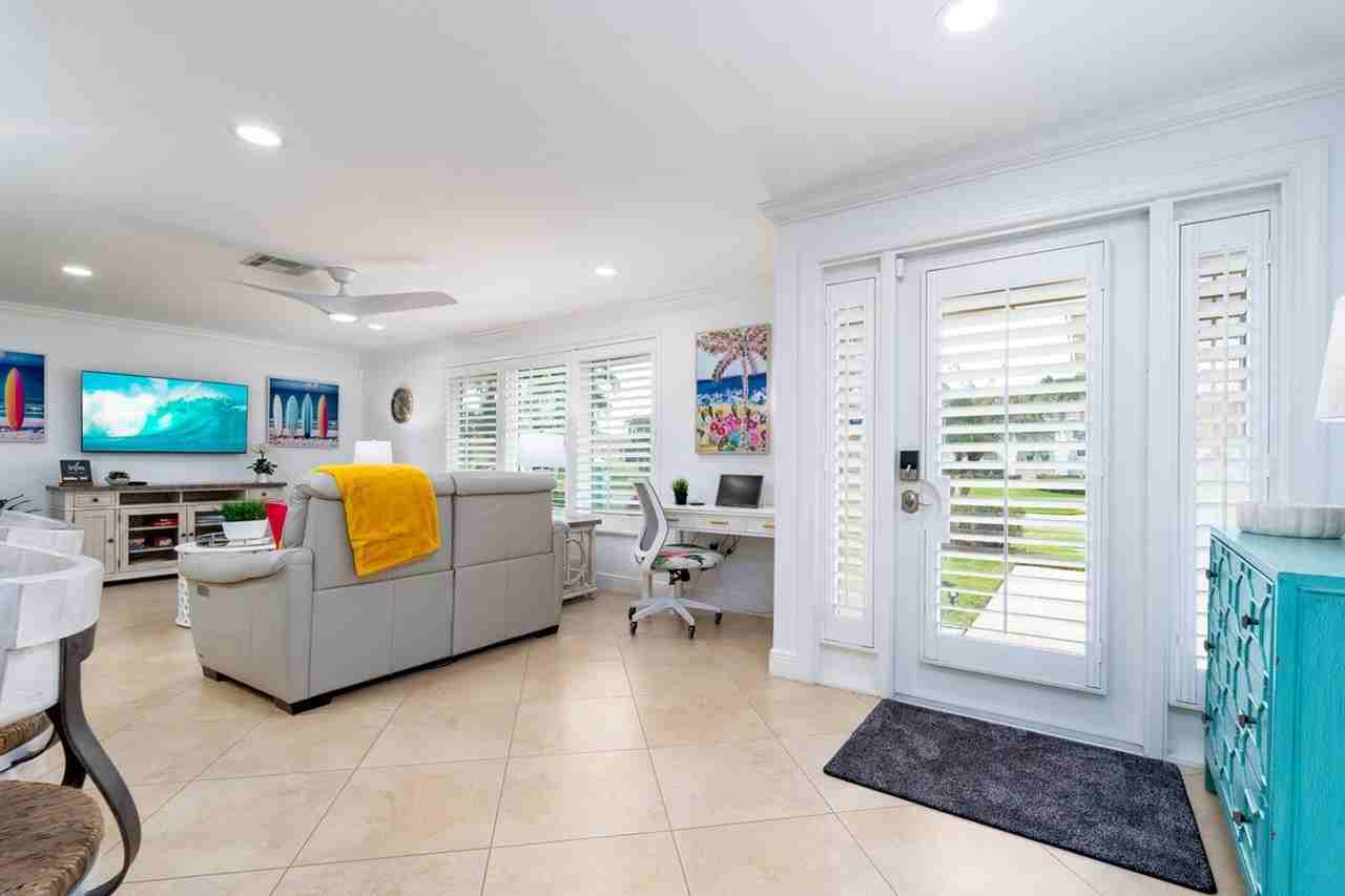 149 Beachcomber St #1060574P - Photo 2 of 50