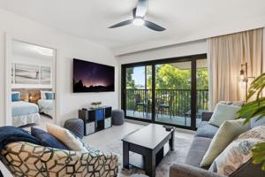 featured image of 600 Neapolitan Way