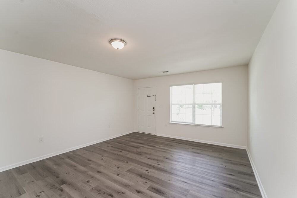 4807 Manchineel Ln - Photo 6 of 17