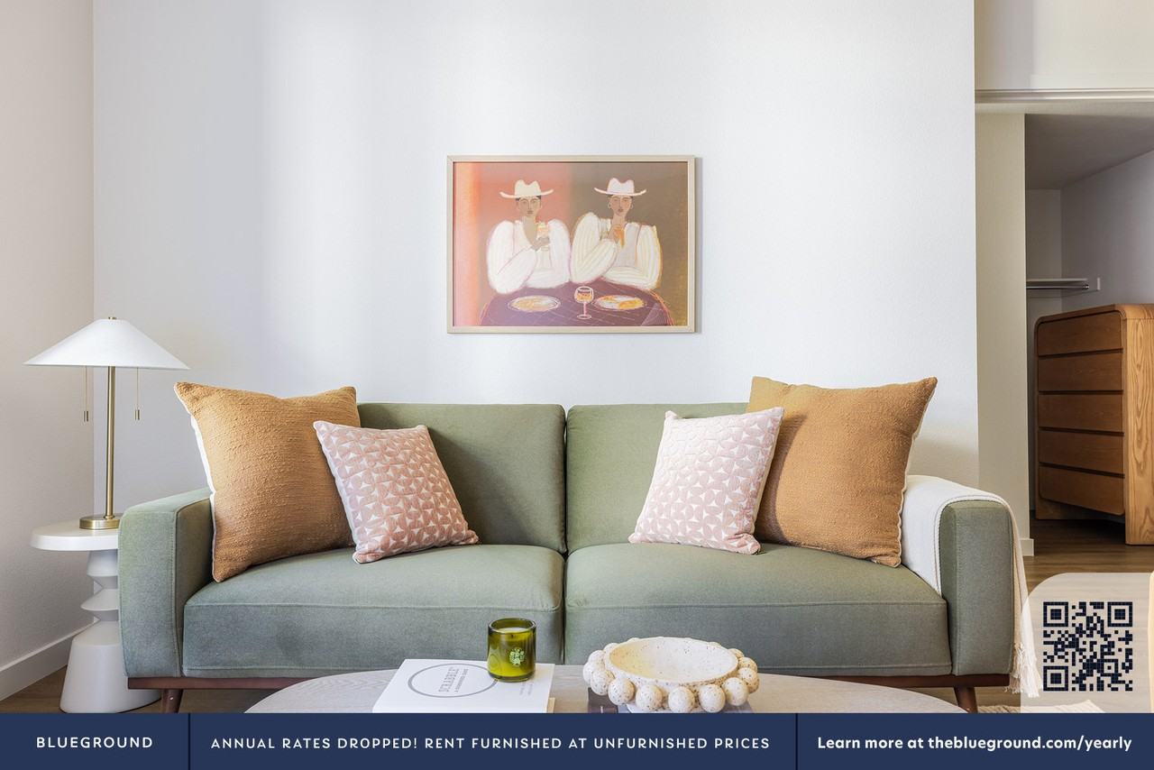2333 Calle Del Mundo - Photo 4 of 50