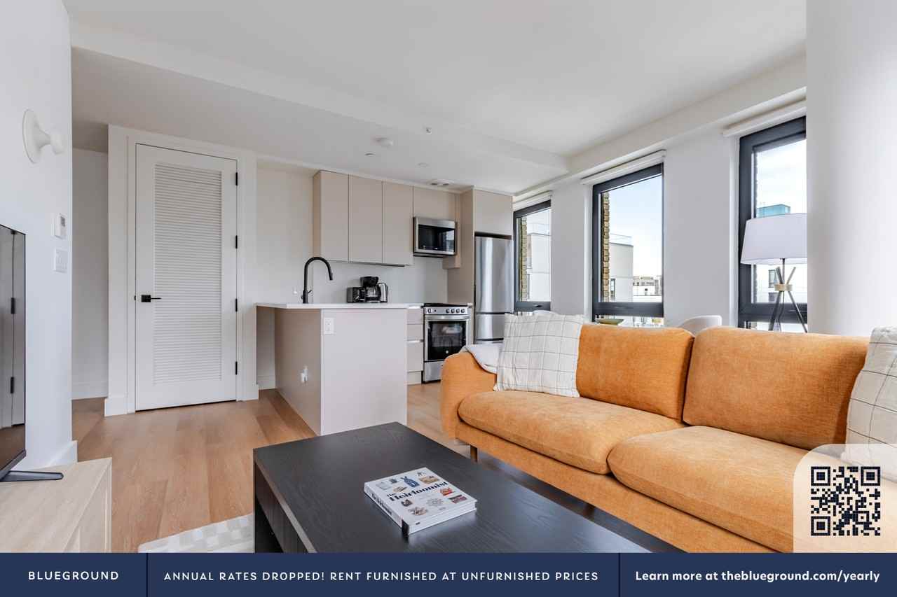 130 Hope St #2226 - Photo 3 of 33