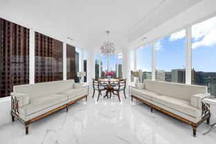 1 King St W - Photo 1 of 1