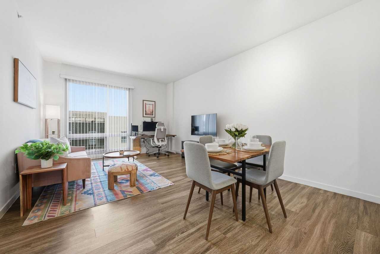 1201 4th St #1436063P - Photo 3 of 50