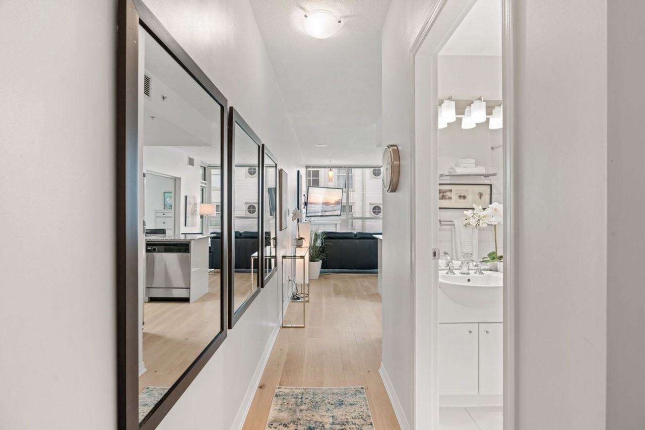 168E Esplanade E #1438322P - Photo 6 of 23