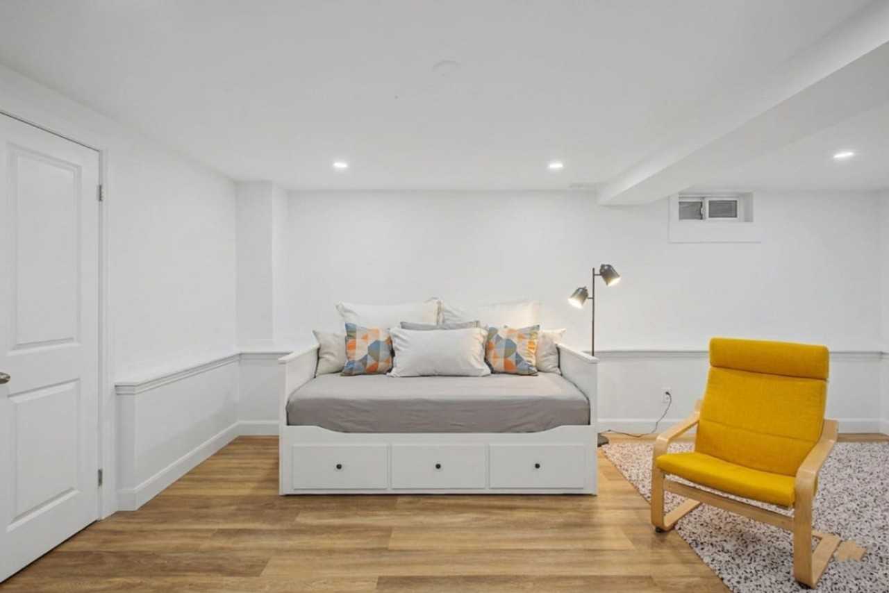 159 Rue Murray #1473258P - Photo 4 of 38