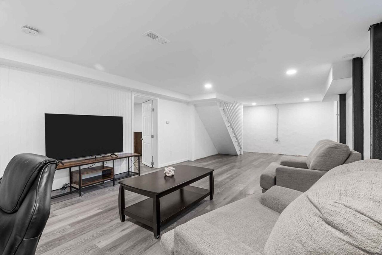 2648 Garham Dr #1472890P - Photo 6 of 30