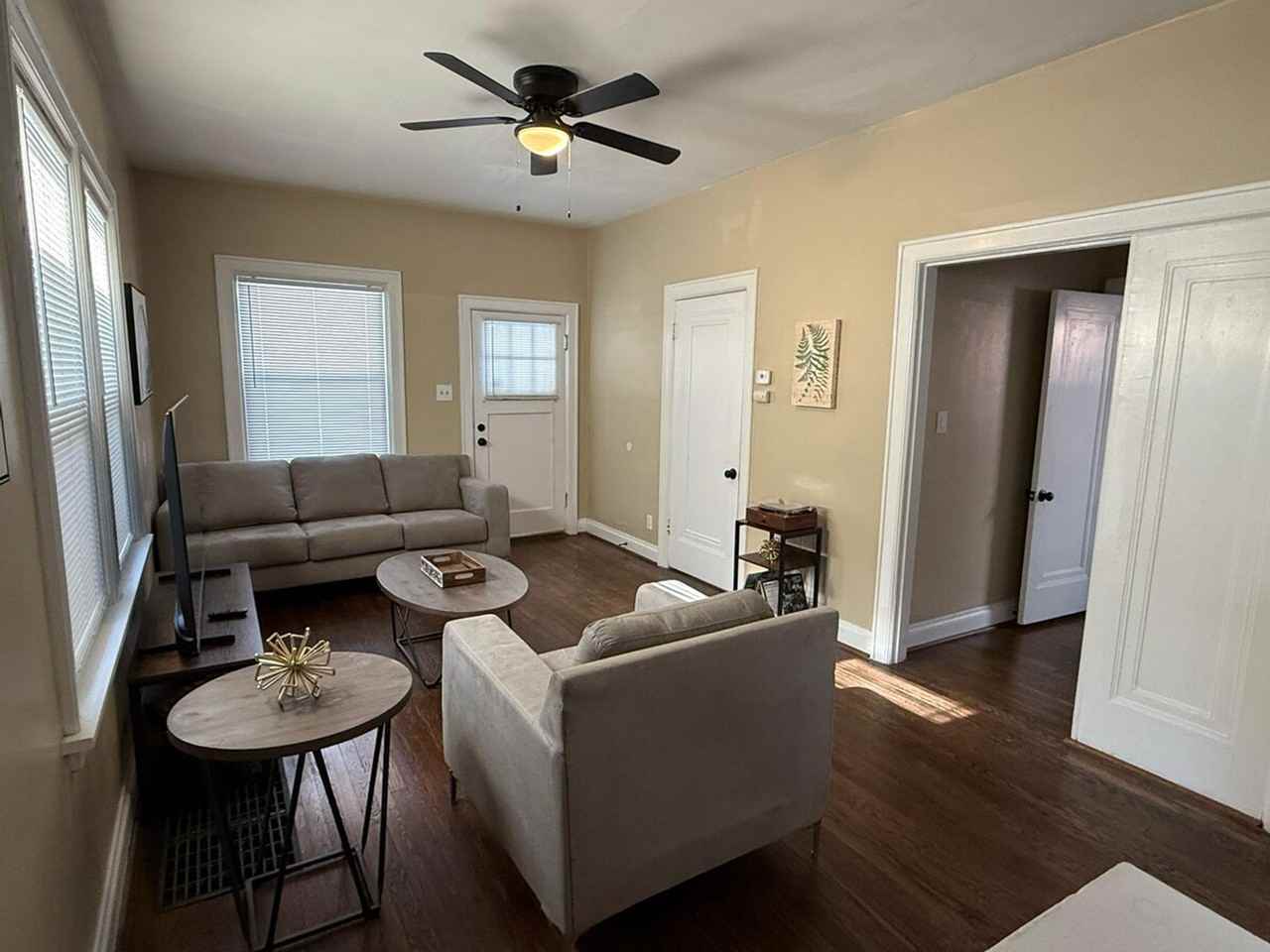 2207 Mccausland Ave #1472904P - Photo 2 of 30