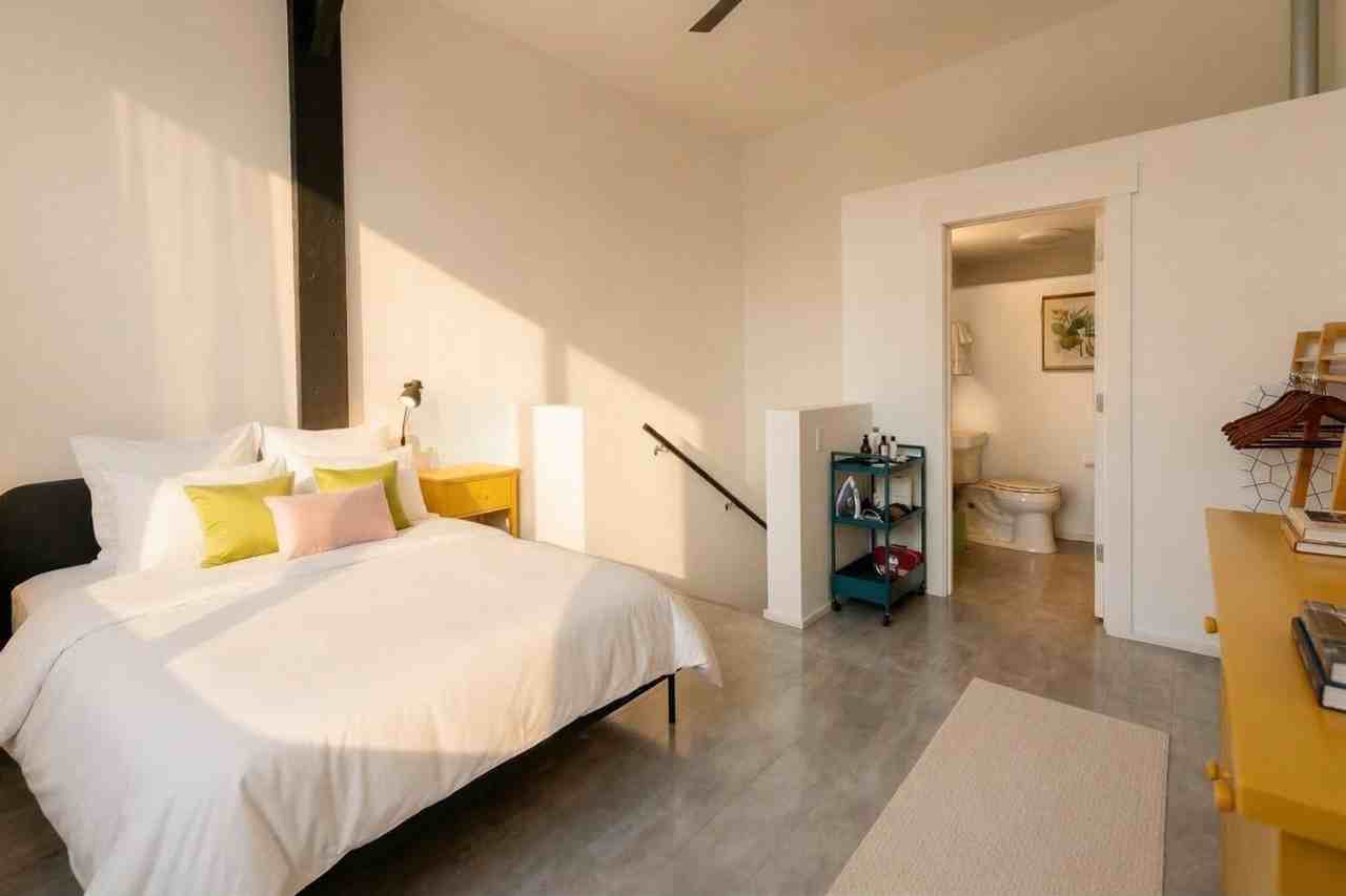 1429 Elm St #1495912P - Photo 6 of 16