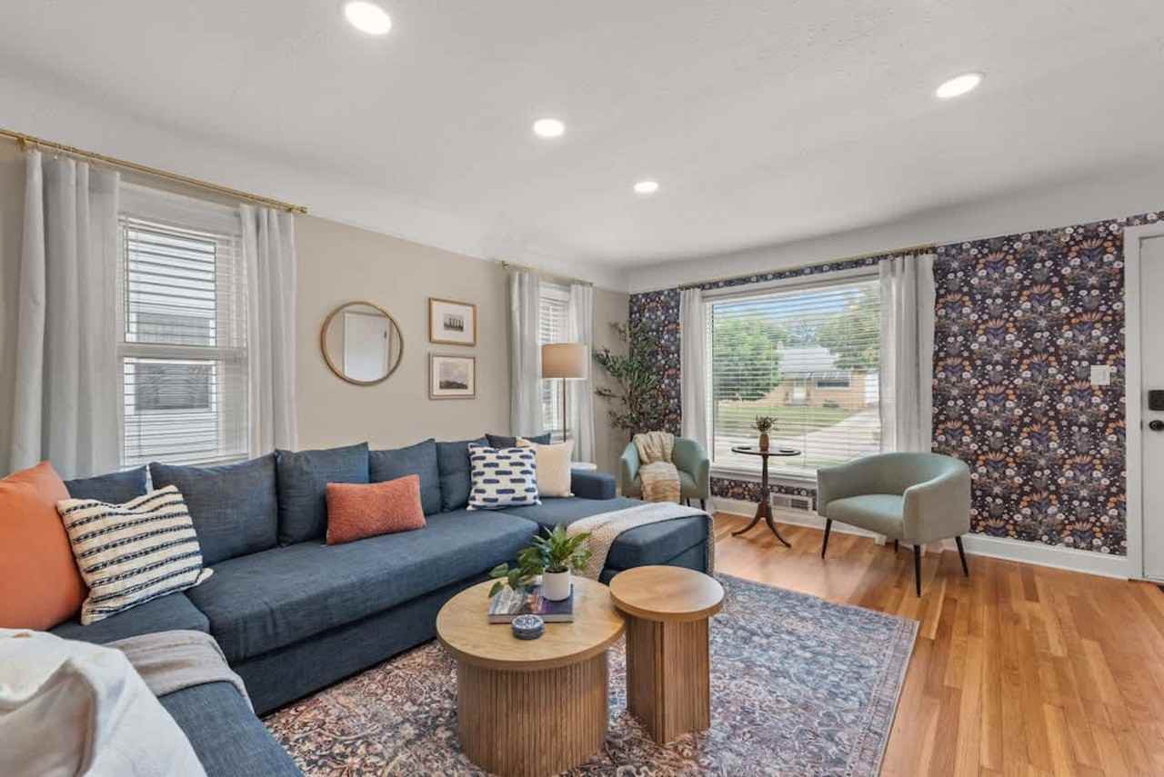 6536 Lawnwood Ave #1496105P - Photo 3 of 45