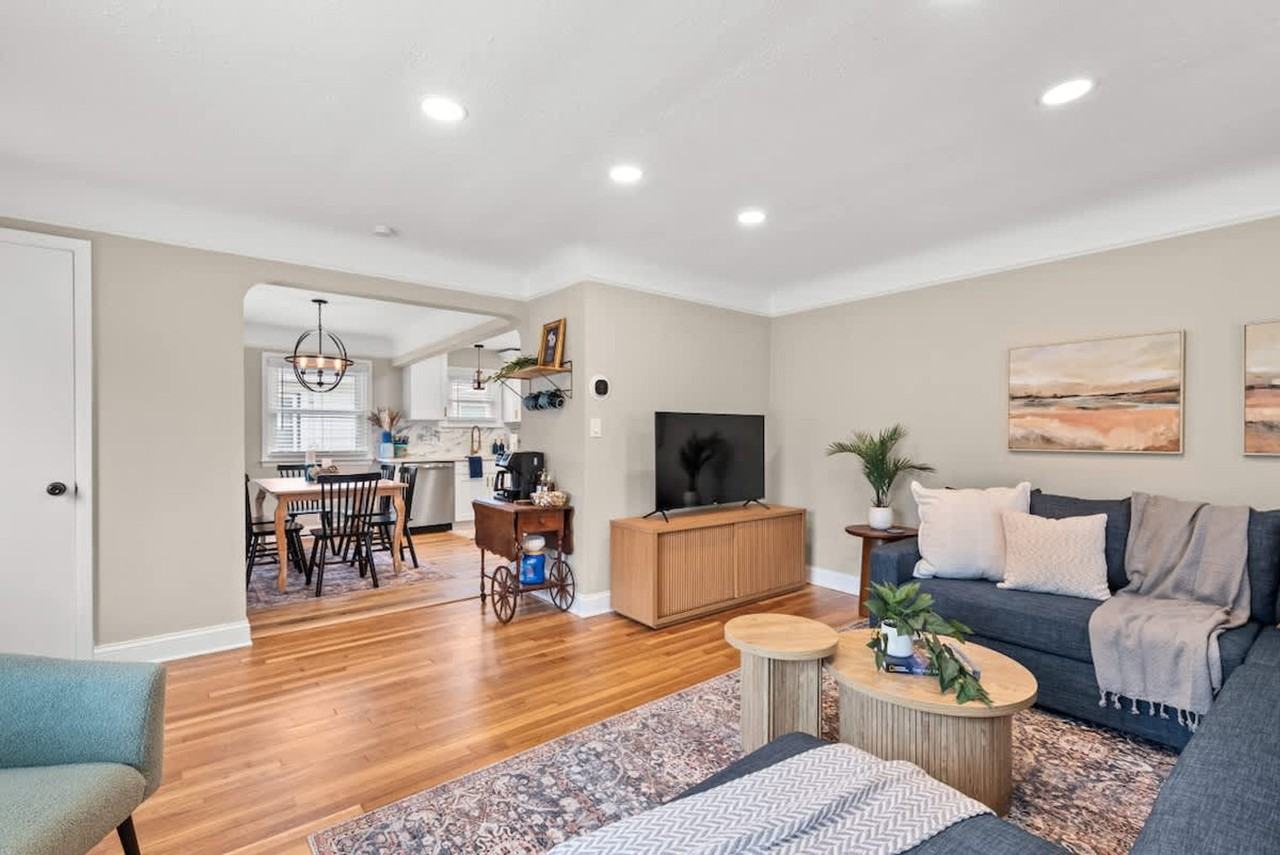 6536 Lawnwood Ave #1496105P - Photo 5 of 45