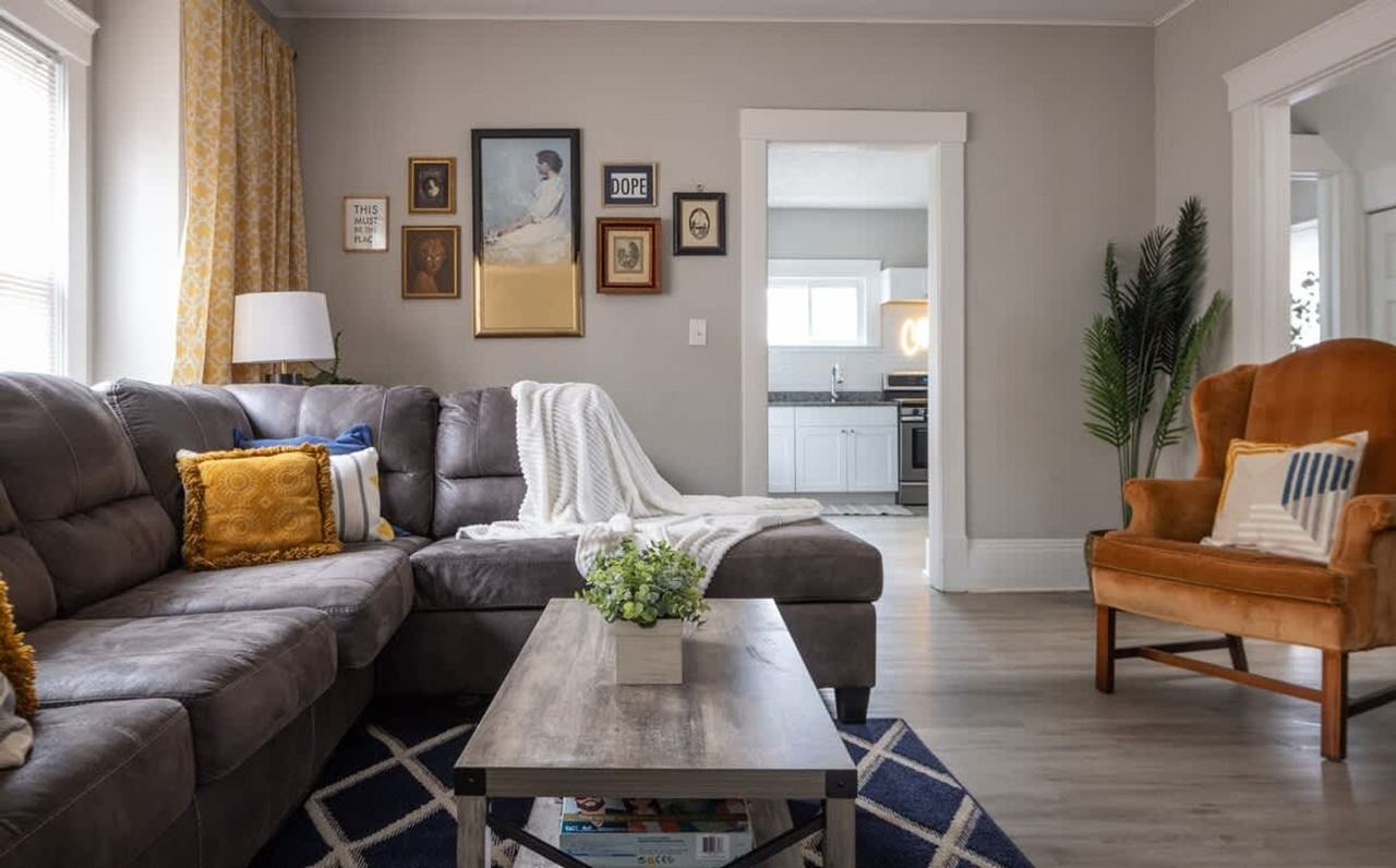 6011 Ellen Ave #1496079P - Photo 7 of 50