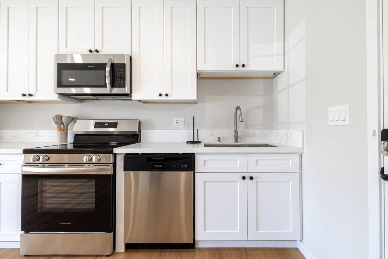 8120 Melrose Ln #1499145P - Photo 7 of 16