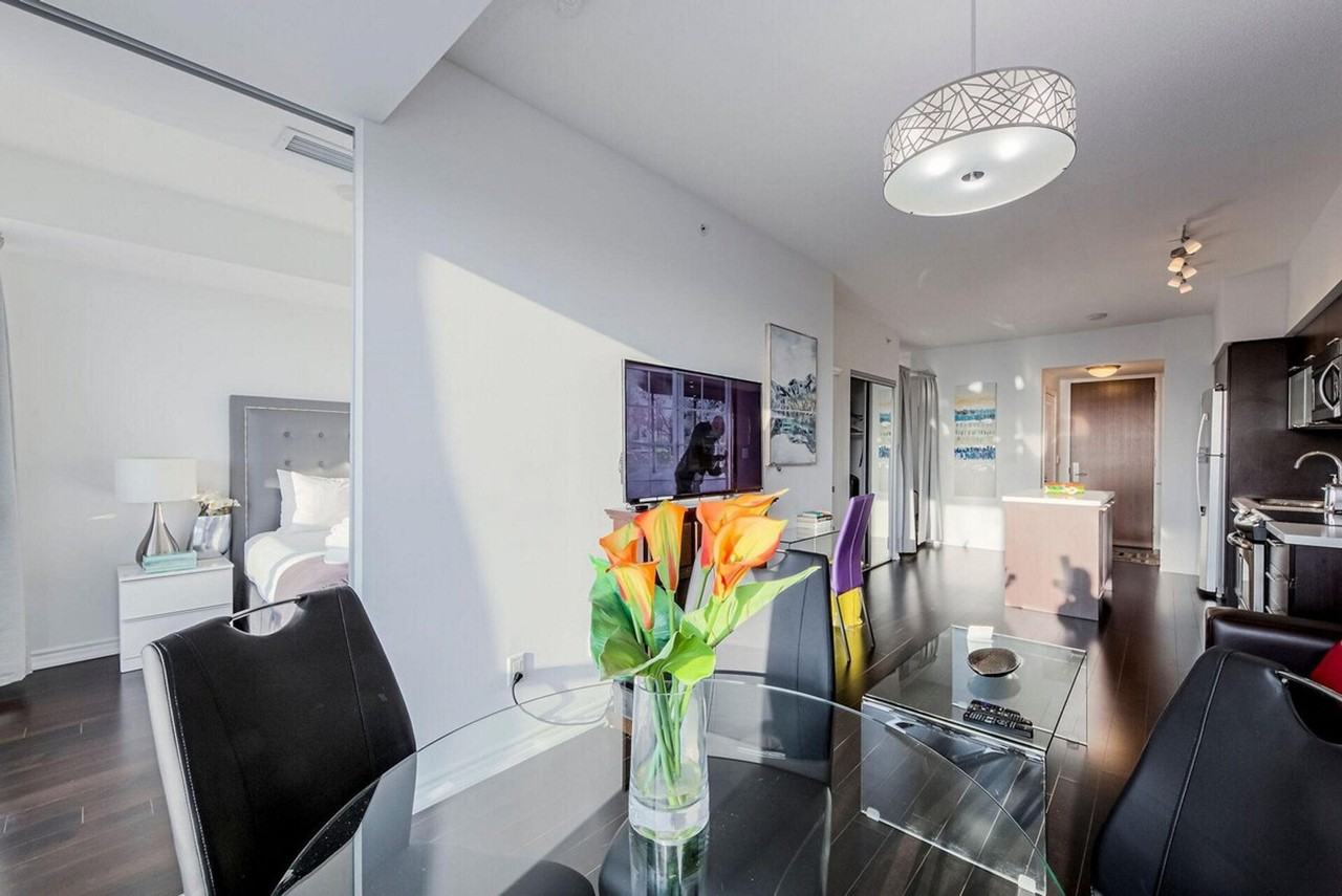 386 Yonge St #1502596P - Photo 5 of 33