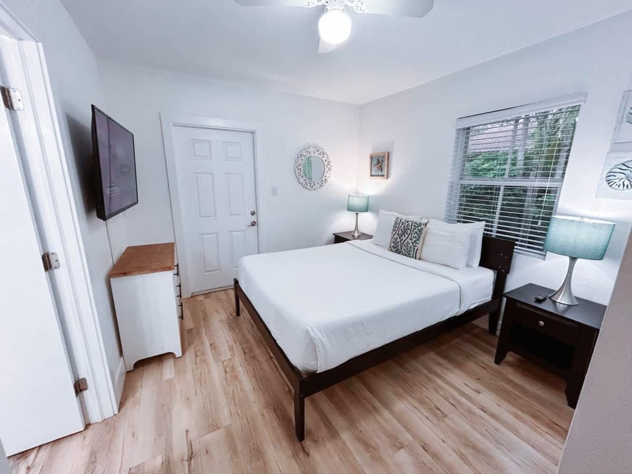 3316 Se 4th St #1503923P - Photo 4 of 17