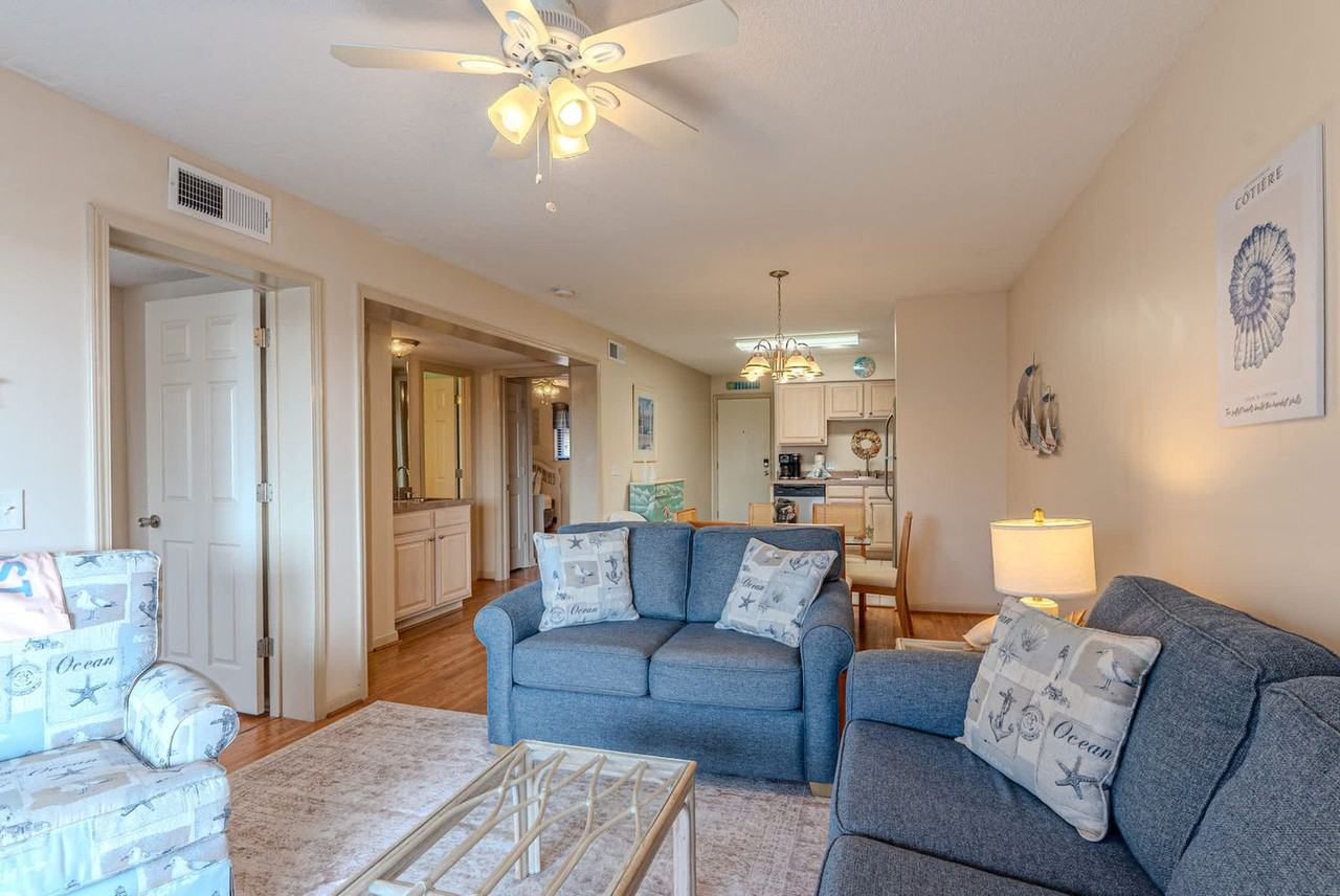 40 Folly Field Rd #1504777P - Photo 2 of 18